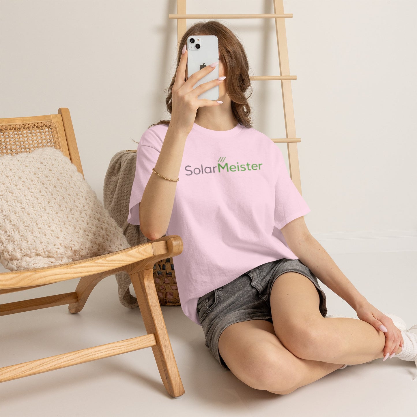 SolarMeister Logo-T-Shirt – Nachhaltiges Solar-Branding auf der Vorderseite